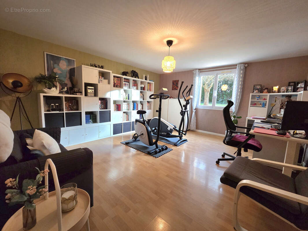 Maison à BELLERIVE-SUR-ALLIER