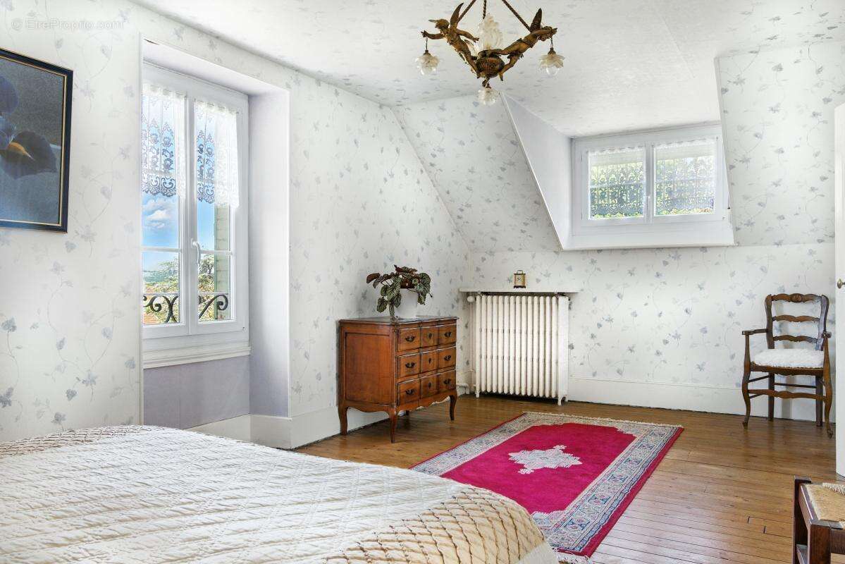 Maison de maître, 6 chambres, parc arboré de 4 566 m², dépendances - photo 21
