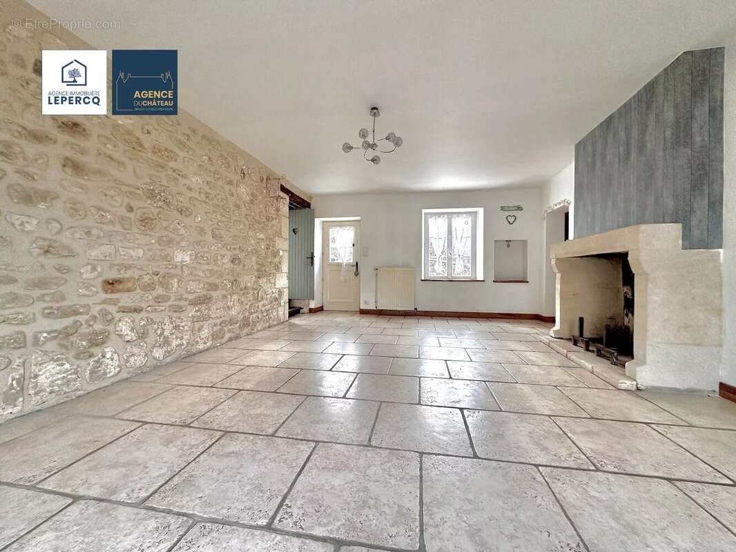 Maison à VILLERS-COTTERETS