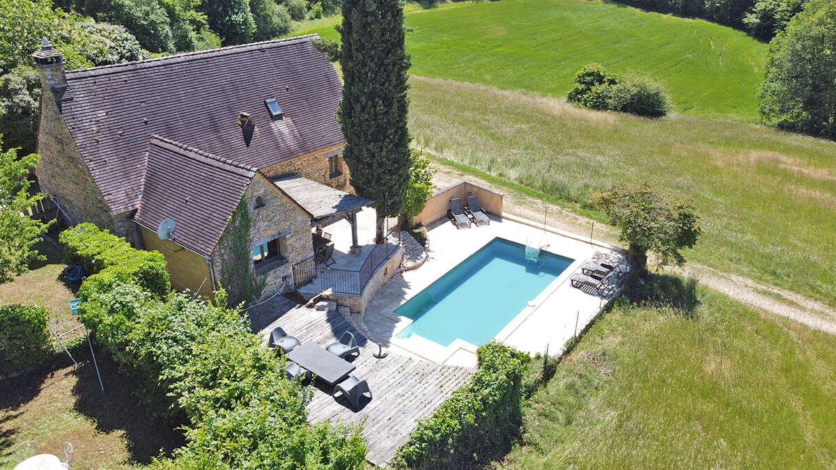 Propriété de gîtes Coly Saint Amand 18 pièce(s) 403 m2 - photo 4