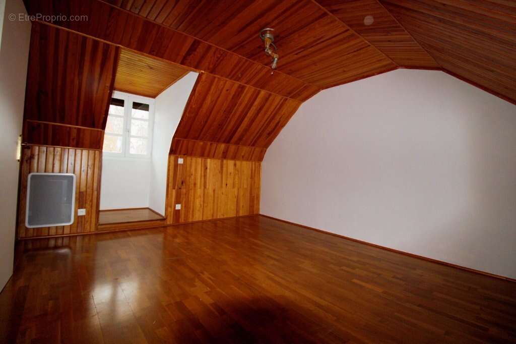 Maison à CHALON-SUR-SAONE