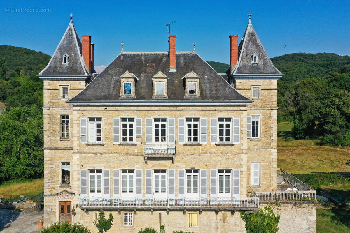 Autre à CREMIEU