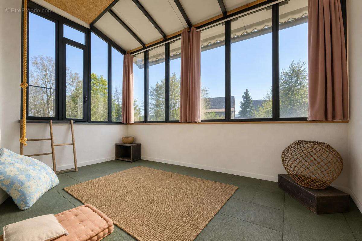 Maison atypique et récente à Bitry (58) - photo 20