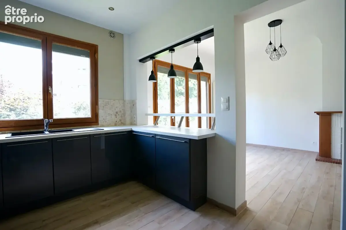 Maison 210 m² à La Madeleine  - photo 5