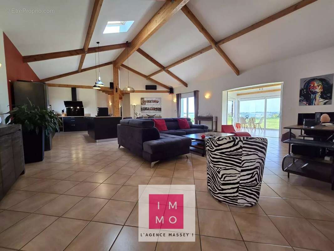 Maison à LANNEMEZAN