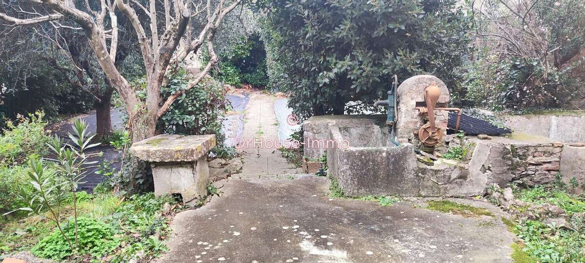 Maison à GOUDARGUES