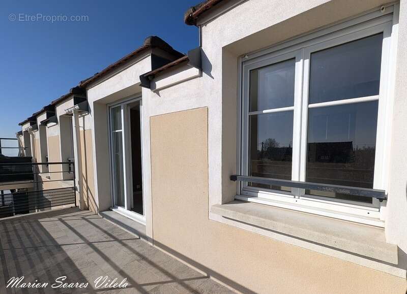 Appartement à COUBERT