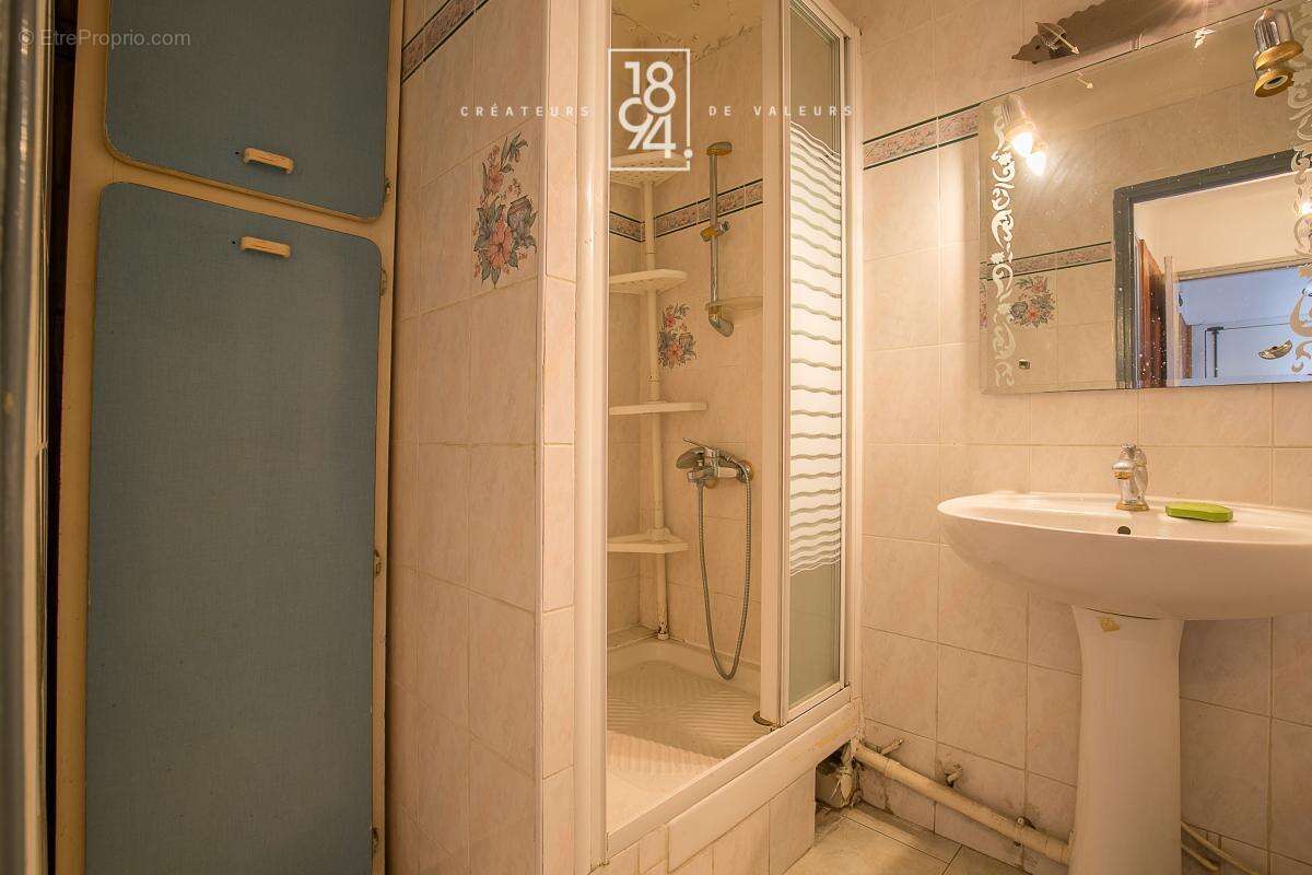 Appartement à MARSEILLE-11E