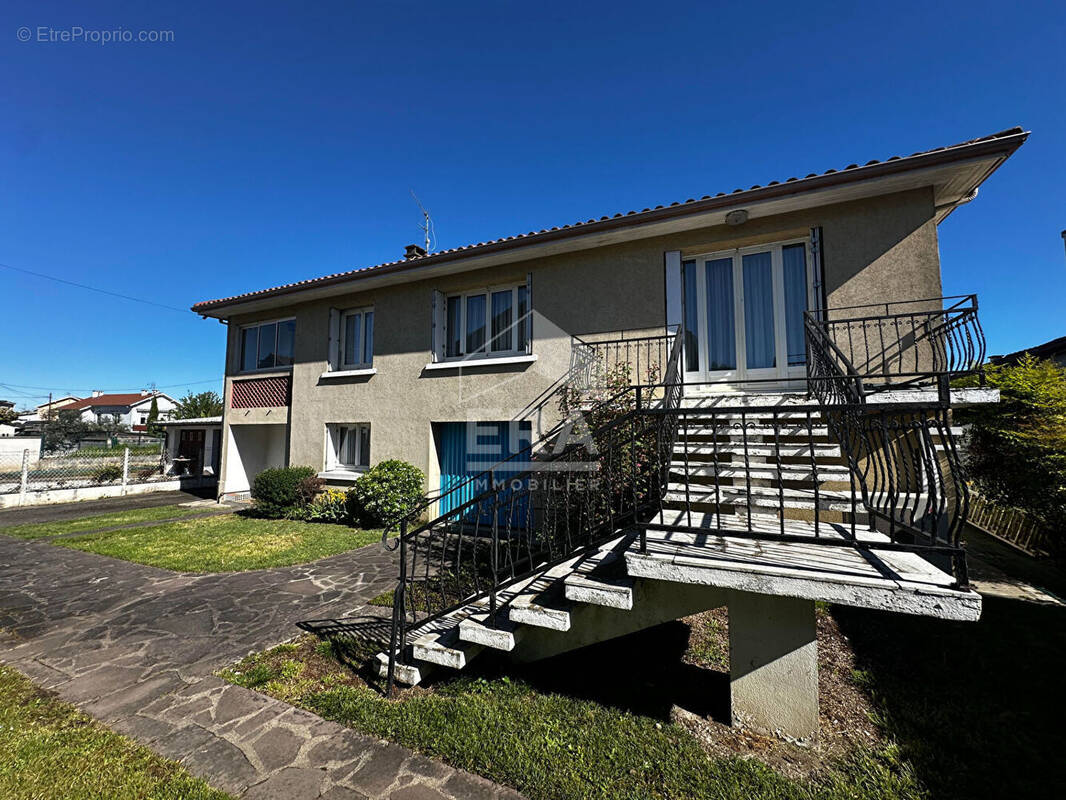 Maison à TARBES