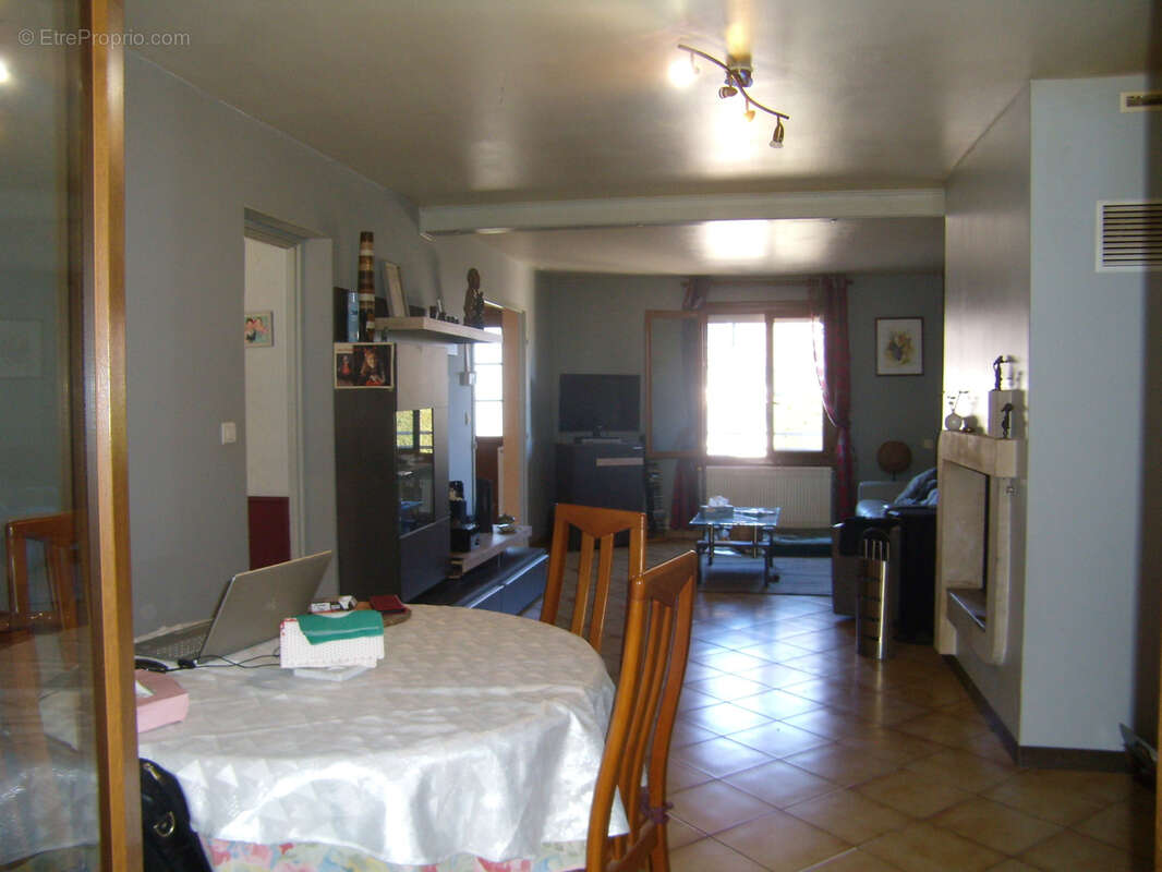 Maison à CHATENOY-EN-BRESSE