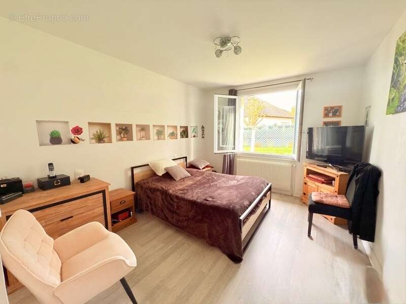 Maison à SAINT-CALAIS