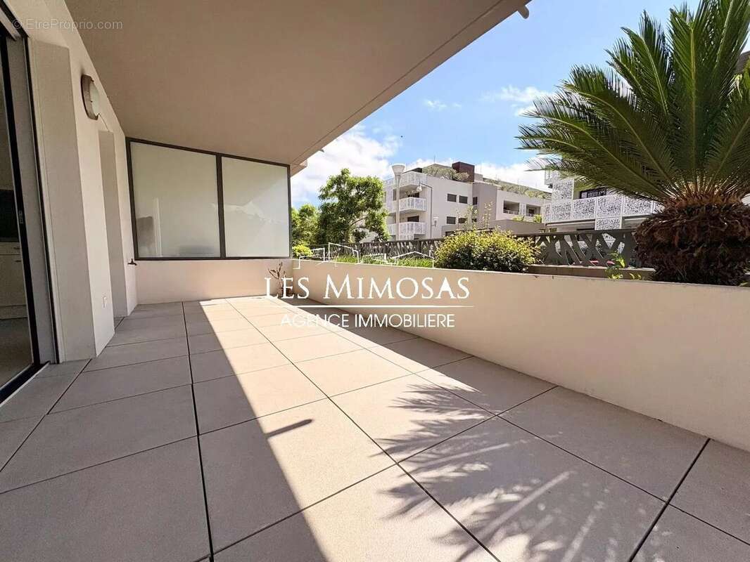 Appartement à FREJUS