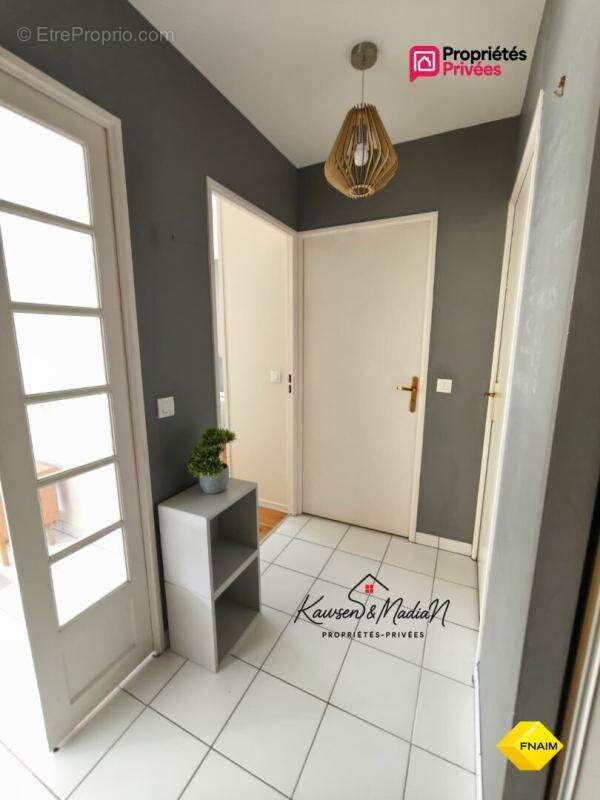 Appartement 2 pièces quartier Bordeaux Saint-Seurin  Fondaudège avec parking et cellier - photo 4