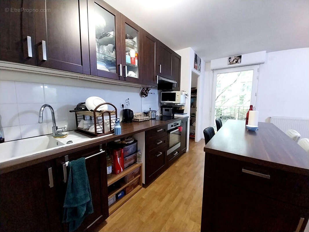 Appartement à IVRY-SUR-SEINE