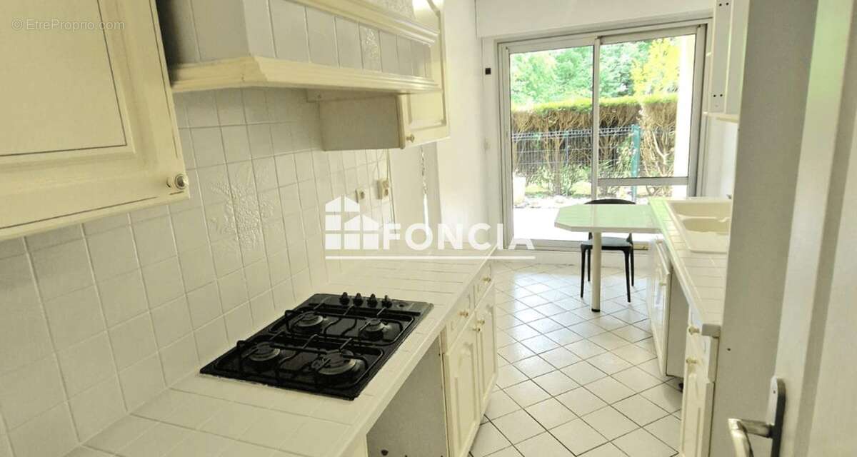 Appartement à SAINT-CYR-L&#039;ECOLE