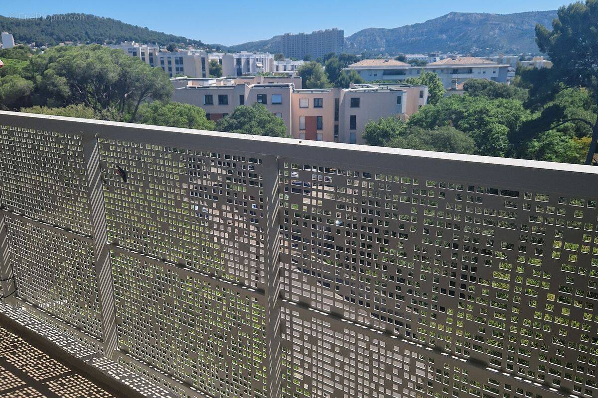 Appartement à MARSEILLE-9E