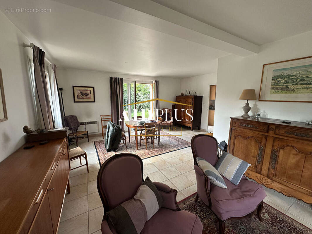 Maison à SAINT-PRIX