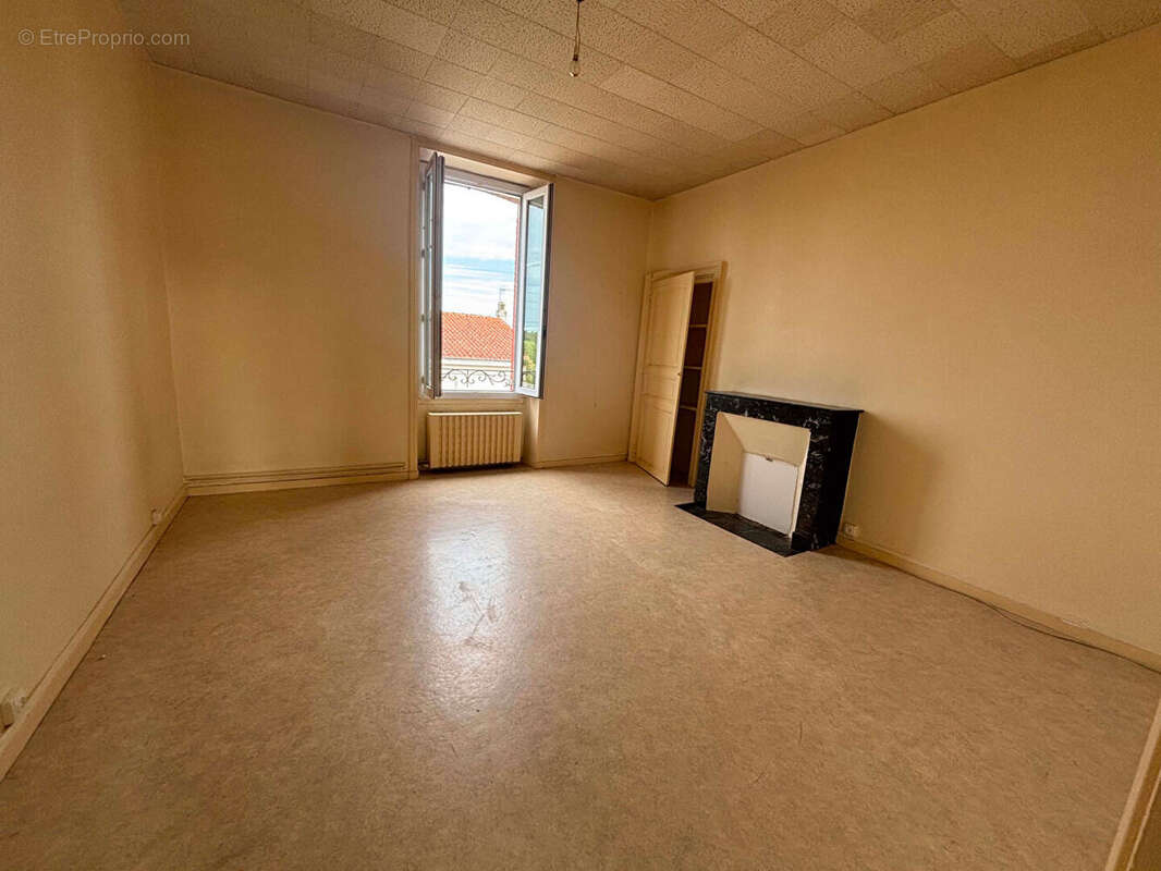 Appartement Le Pellerin 3 pièce(s) 65.75 m2 - photo 2