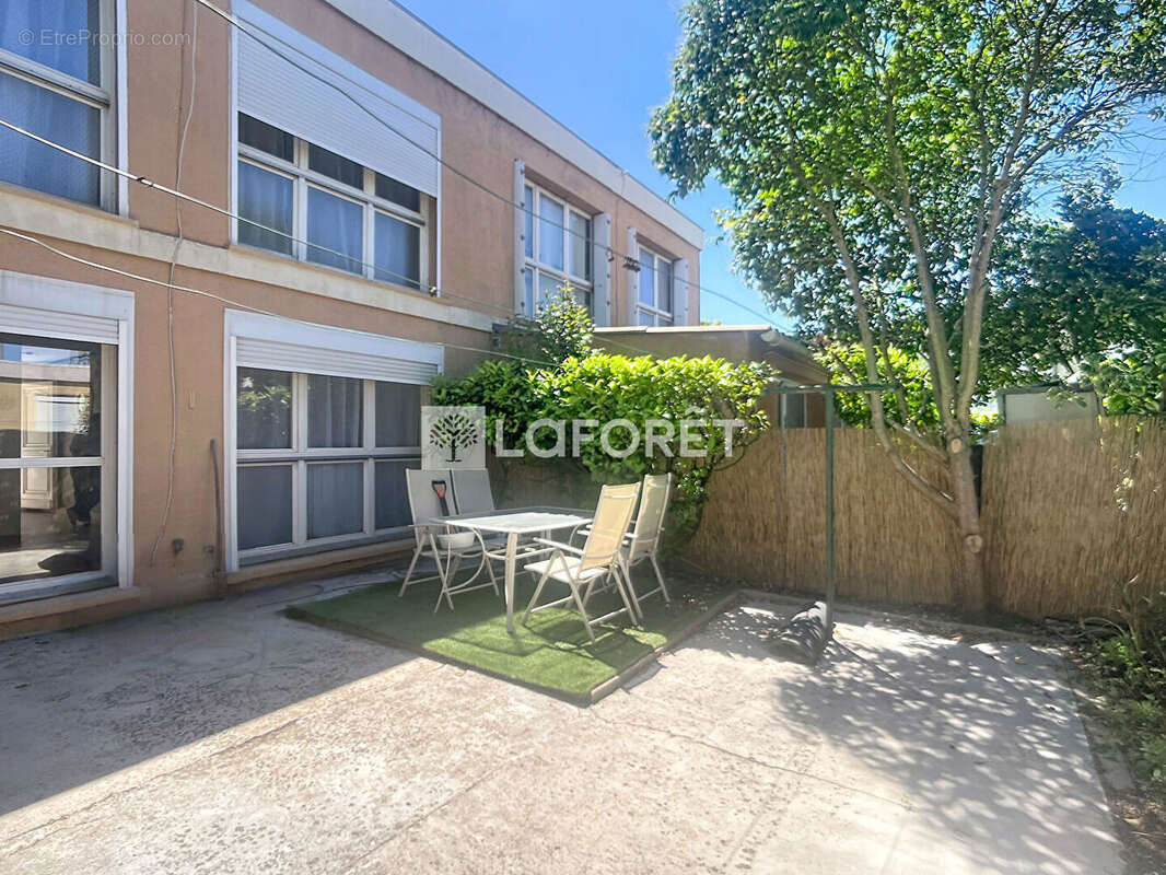 Maison Aubagne 4 pièce(s) 92.21 m2 - photo 3