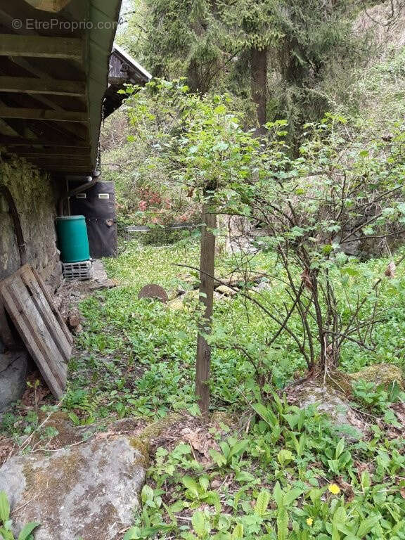 Chalet à rénover avec mezzanine à Albiez Montrond - photo 5
