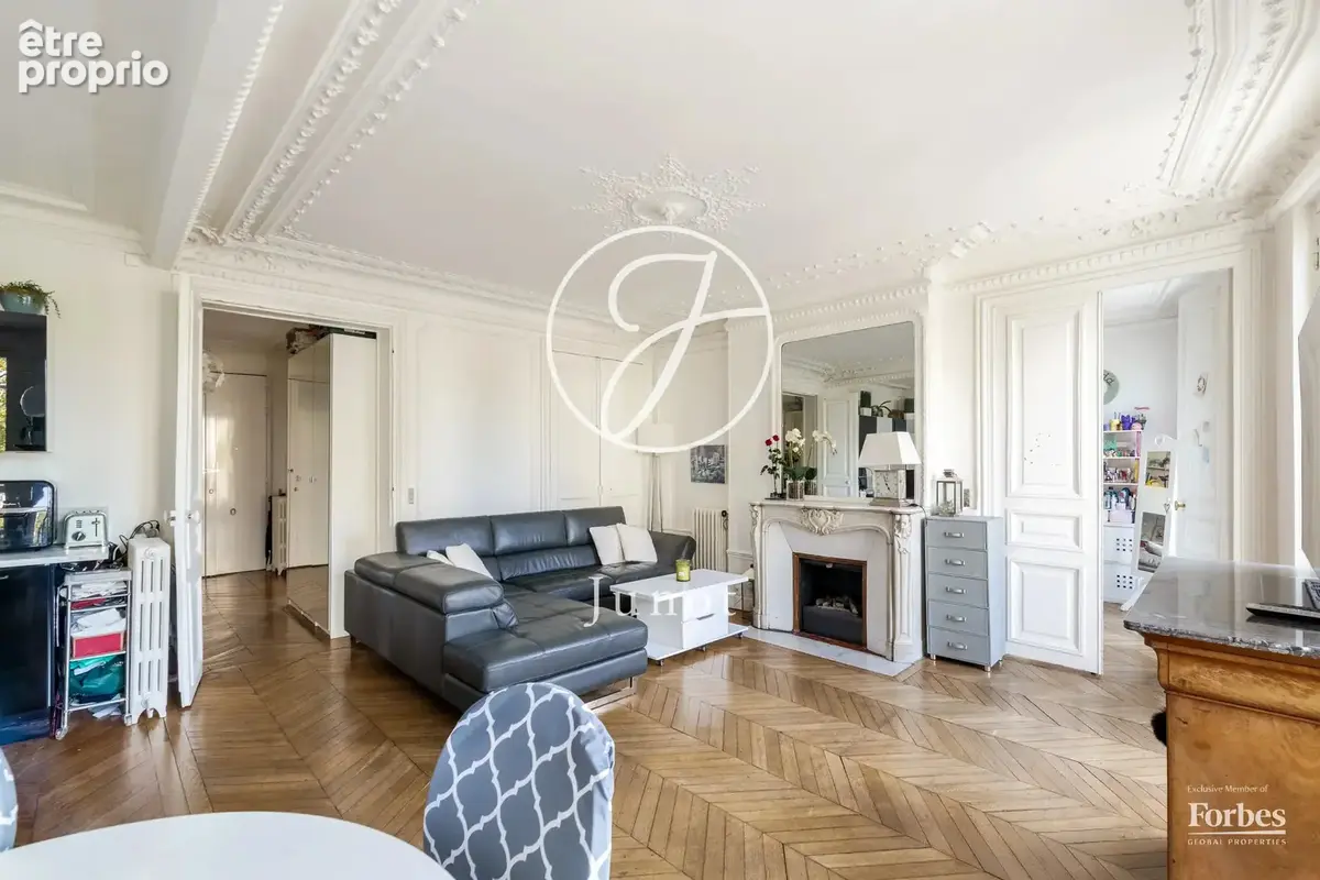 Paris 9e - PLACE DE CLICHY - Appartement - 5 pièces - 105,22m² Carrez - 3 chambres - photo 19