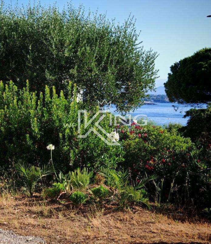 À deux pas de la plage de la Gaillarde, découvrez un bien d'exception aux allures de villa - photo 15