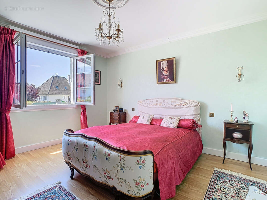 Maison à ISIGNY-SUR-MER