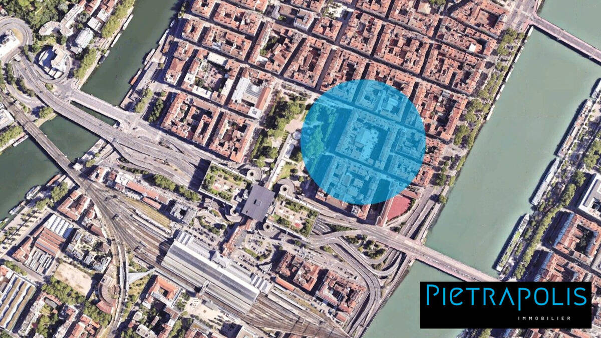 Parking à LYON-2E