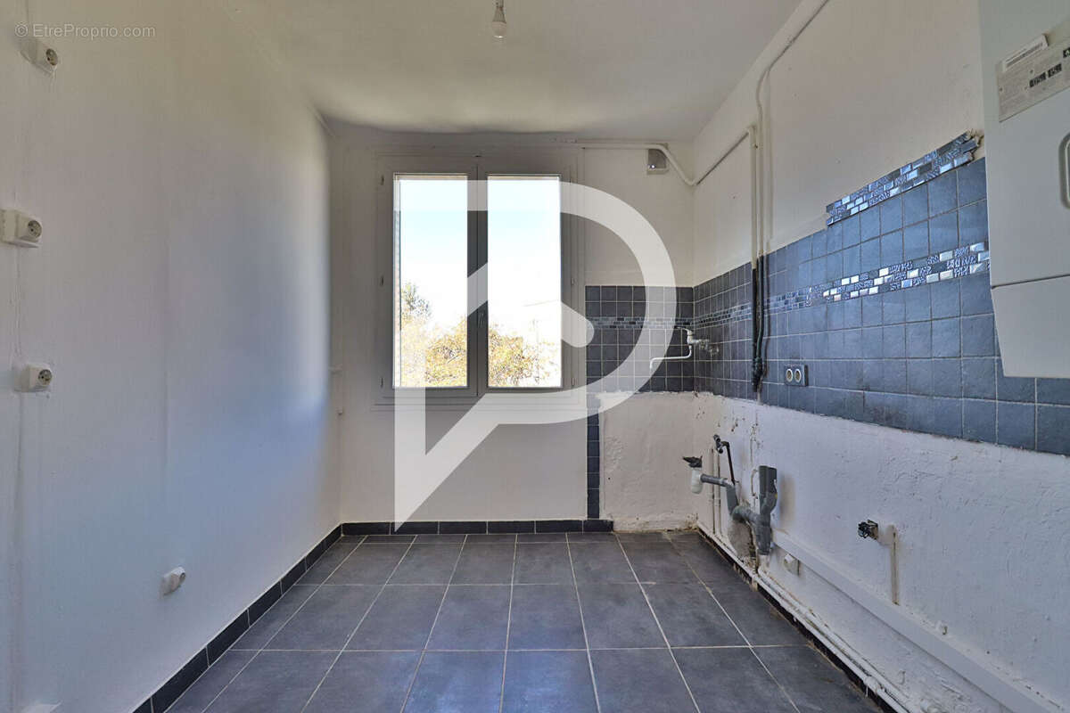 Appartement à MARSEILLE-14E