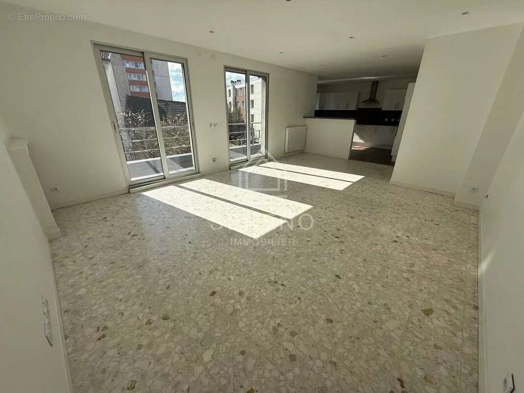 Appartement à MONTREUIL