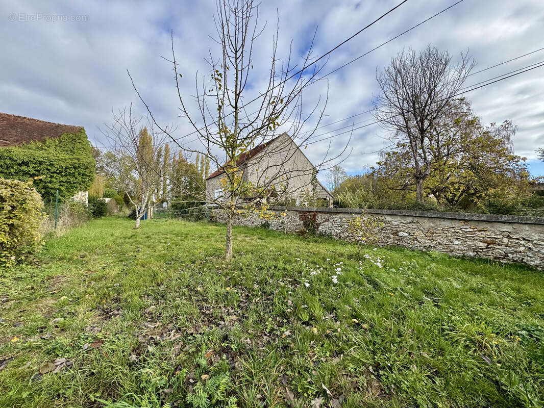 Maison à COULOMMIERS
