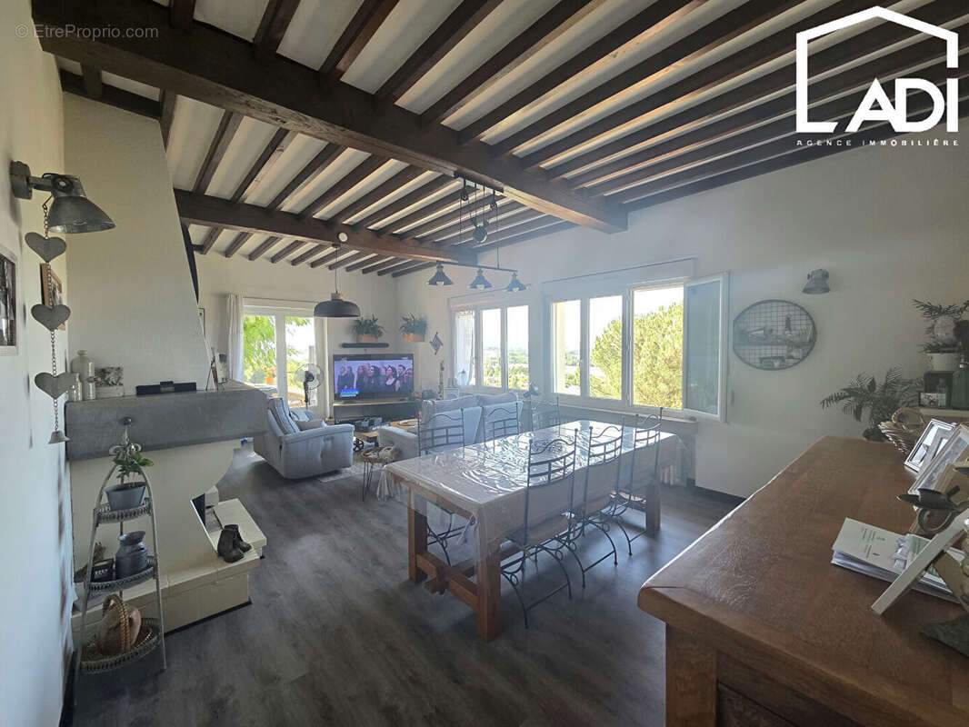 Coup de coeur à nanteuil, un bien aux multiples possibilités ! - photo 4