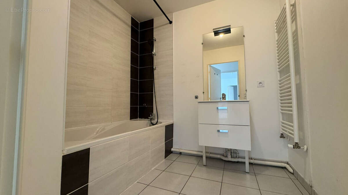 Appartement à COUERON