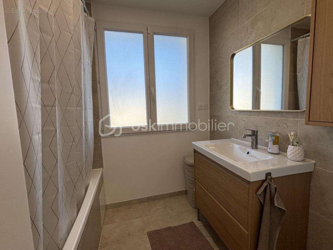 Maison à LA QUEUE-EN-BRIE