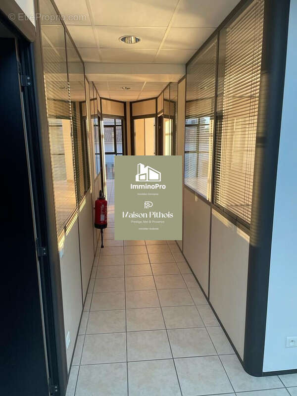 Commerce à OLLIOULES