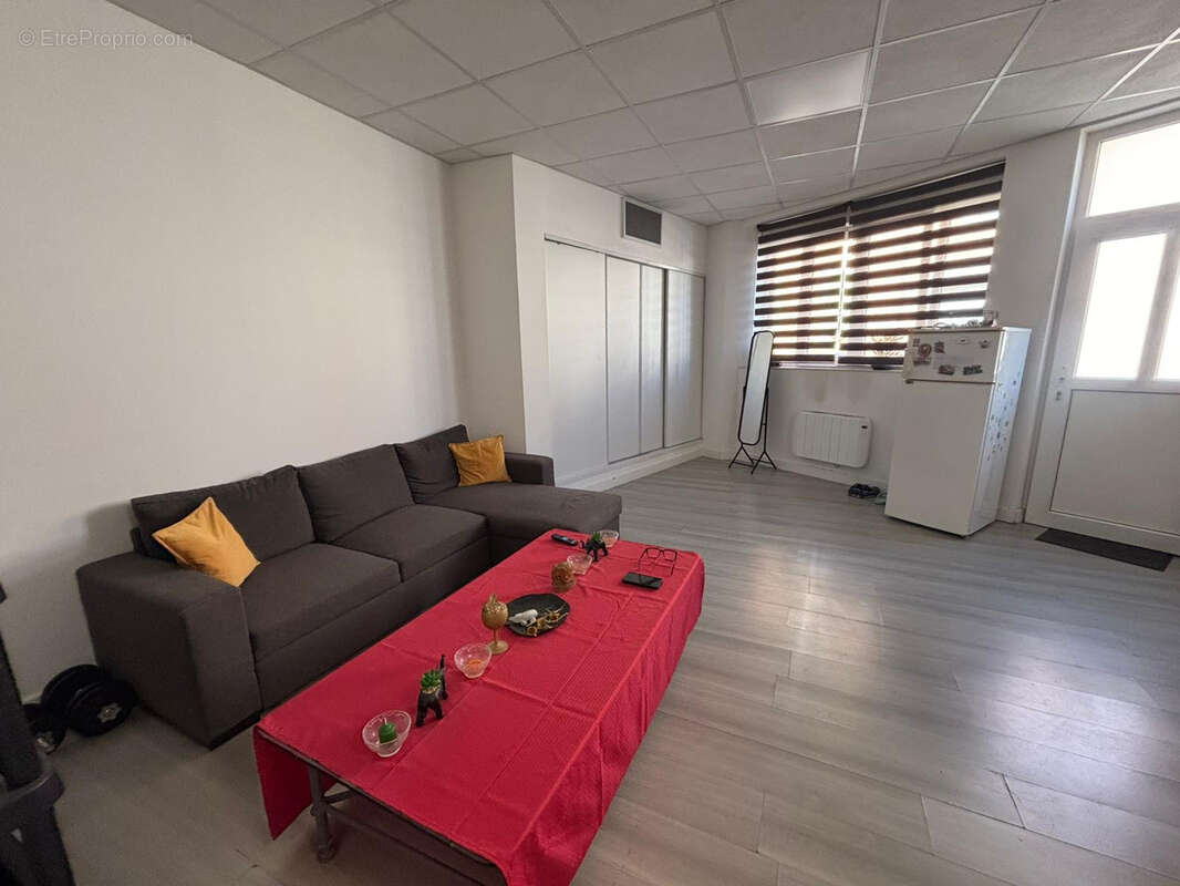 Appartement à COURSAN