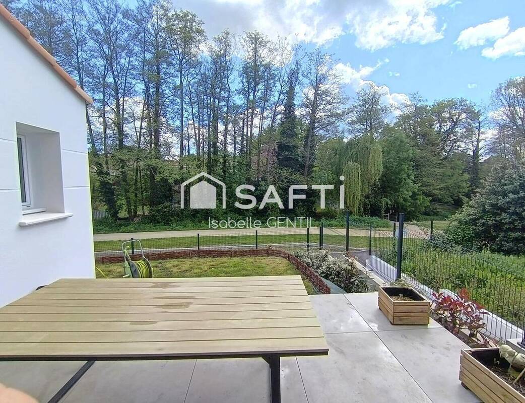 Photo 1 - Maison à LA CHAPELLE-ACHARD