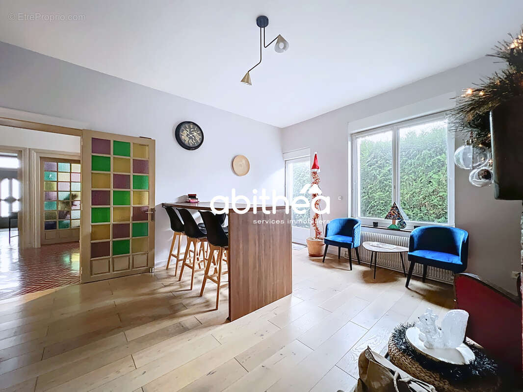 Maison à ENGLEFONTAINE