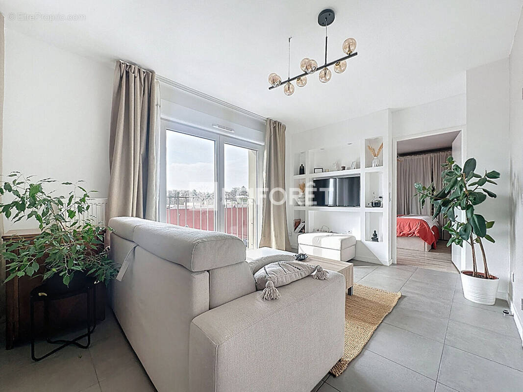 Appartement à CHAMPIGNY-SUR-MARNE