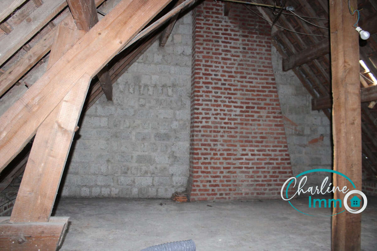 Appartement à LONGPRE-LES-CORPS-SAINTS