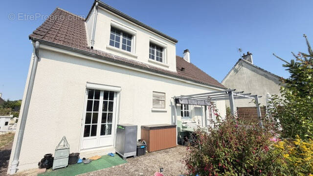 Maison à CAUFFRY