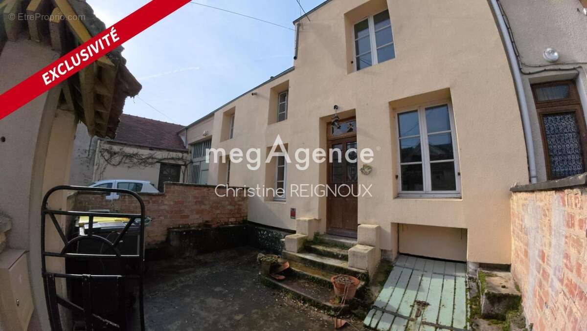 Maison à BELLOT