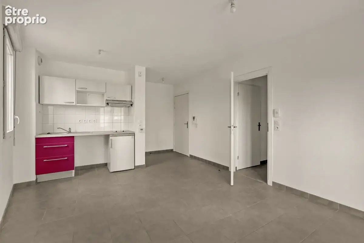 En exclusivité ! À vendre, appartement T2 de 42 m2 en rez-de-chaussée, situé dans le secteur de Grand Selve. - photo 5