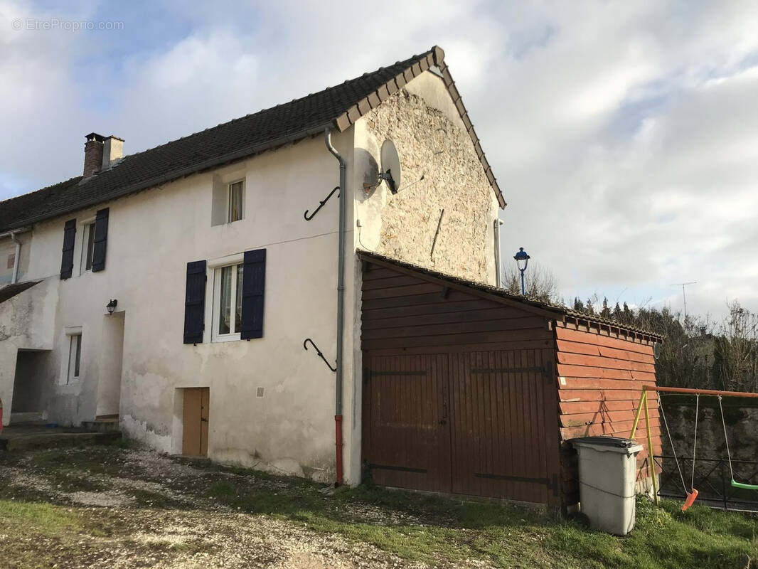 Maison à MONTMIRAIL