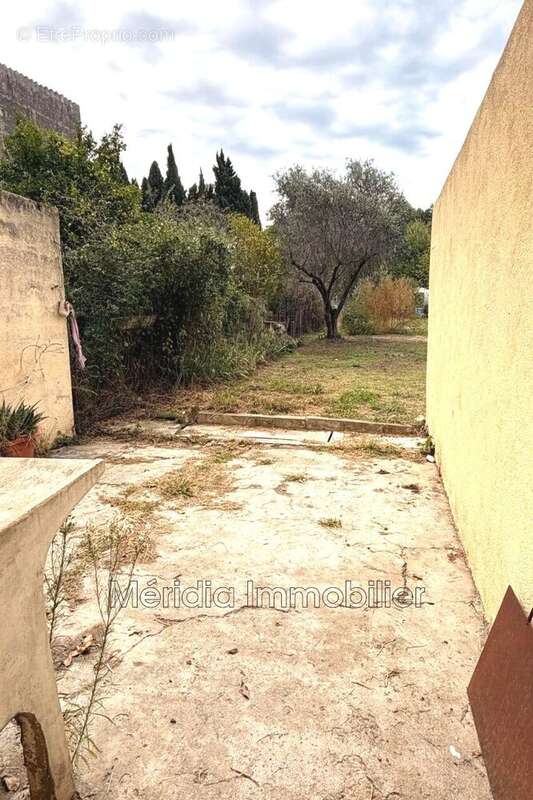 Maison à SAINT-FELIU-D&#039;AVALL