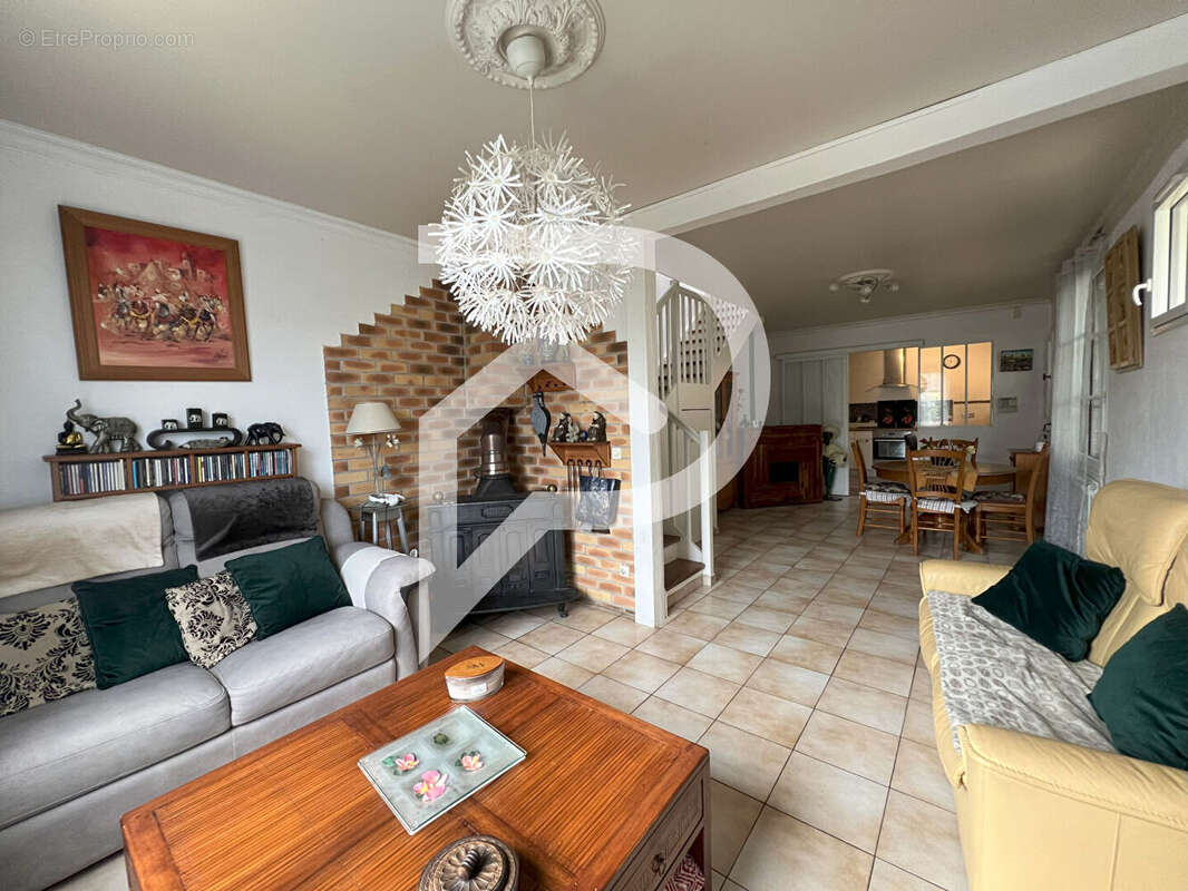 Maison à LA VERRIERE