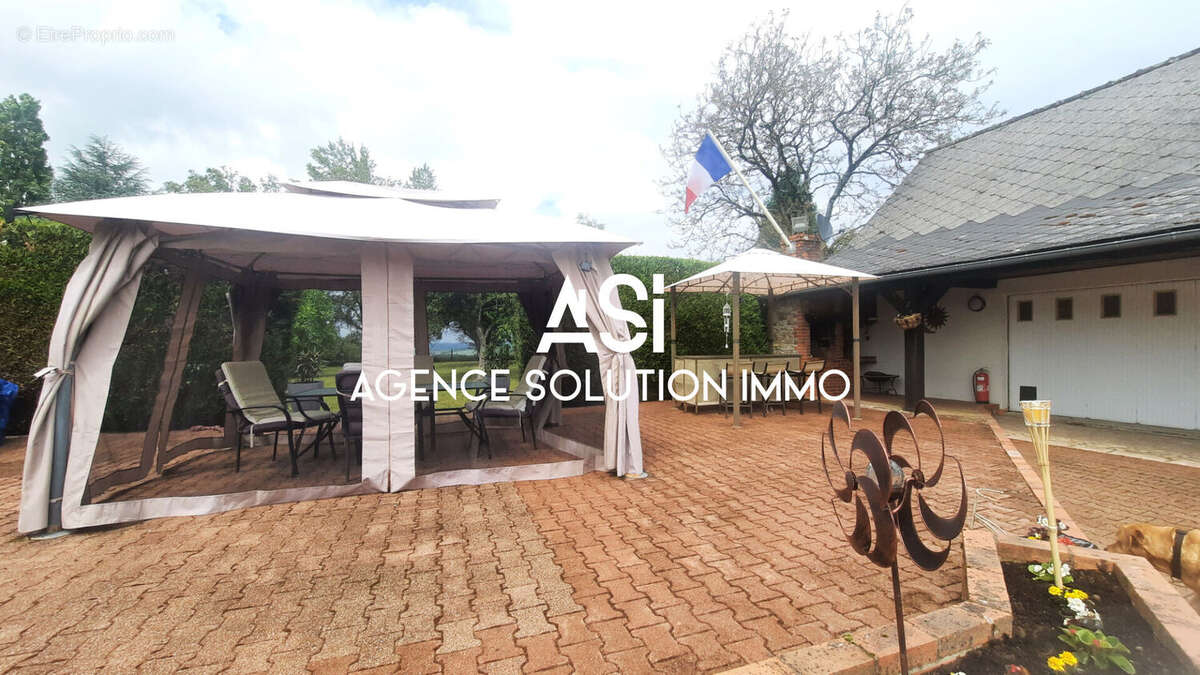 Maison à TORCE-VIVIERS-EN-CHARNIE