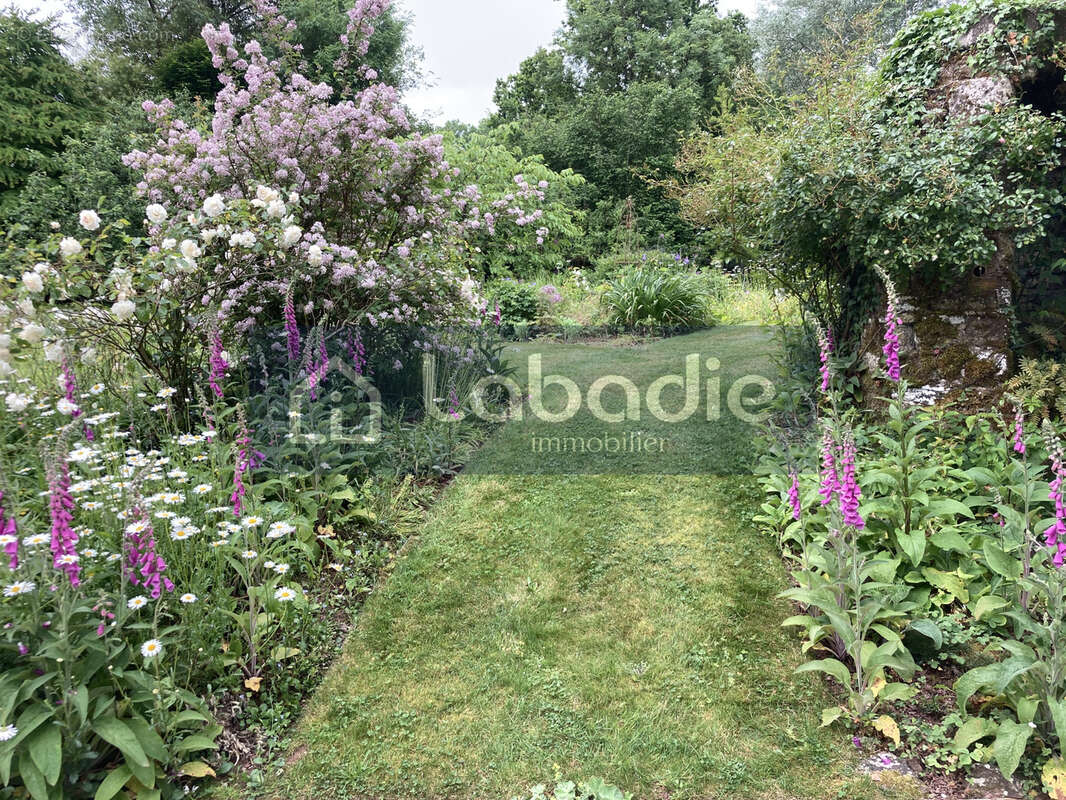 Maison à LE CHEFRESNE