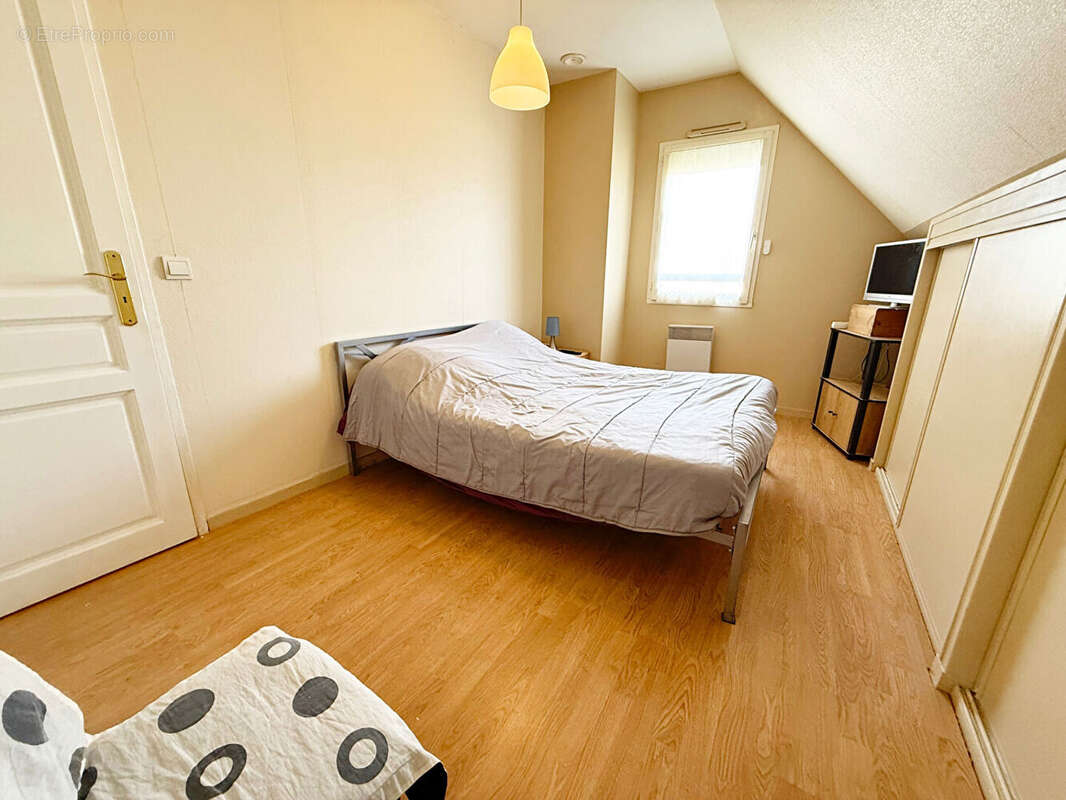 Maison à BRIE-COMTE-ROBERT