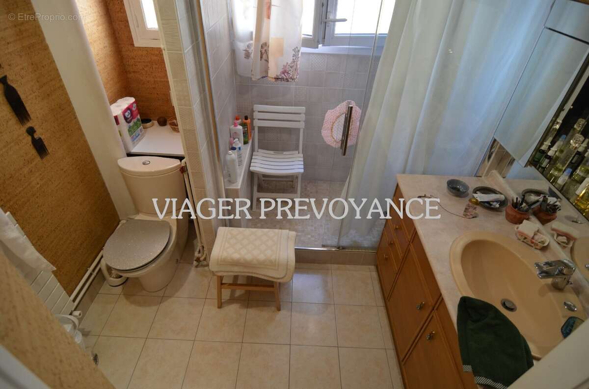 Appartement à ISSY-LES-MOULINEAUX